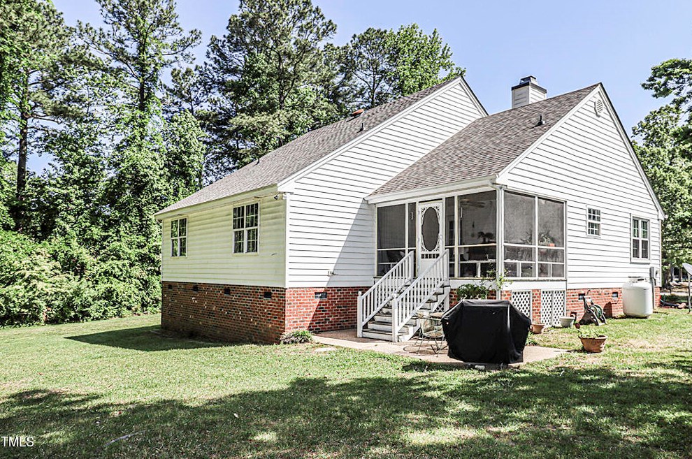 5808 Leon Rd, Nashville NC  27856-8692 exterior