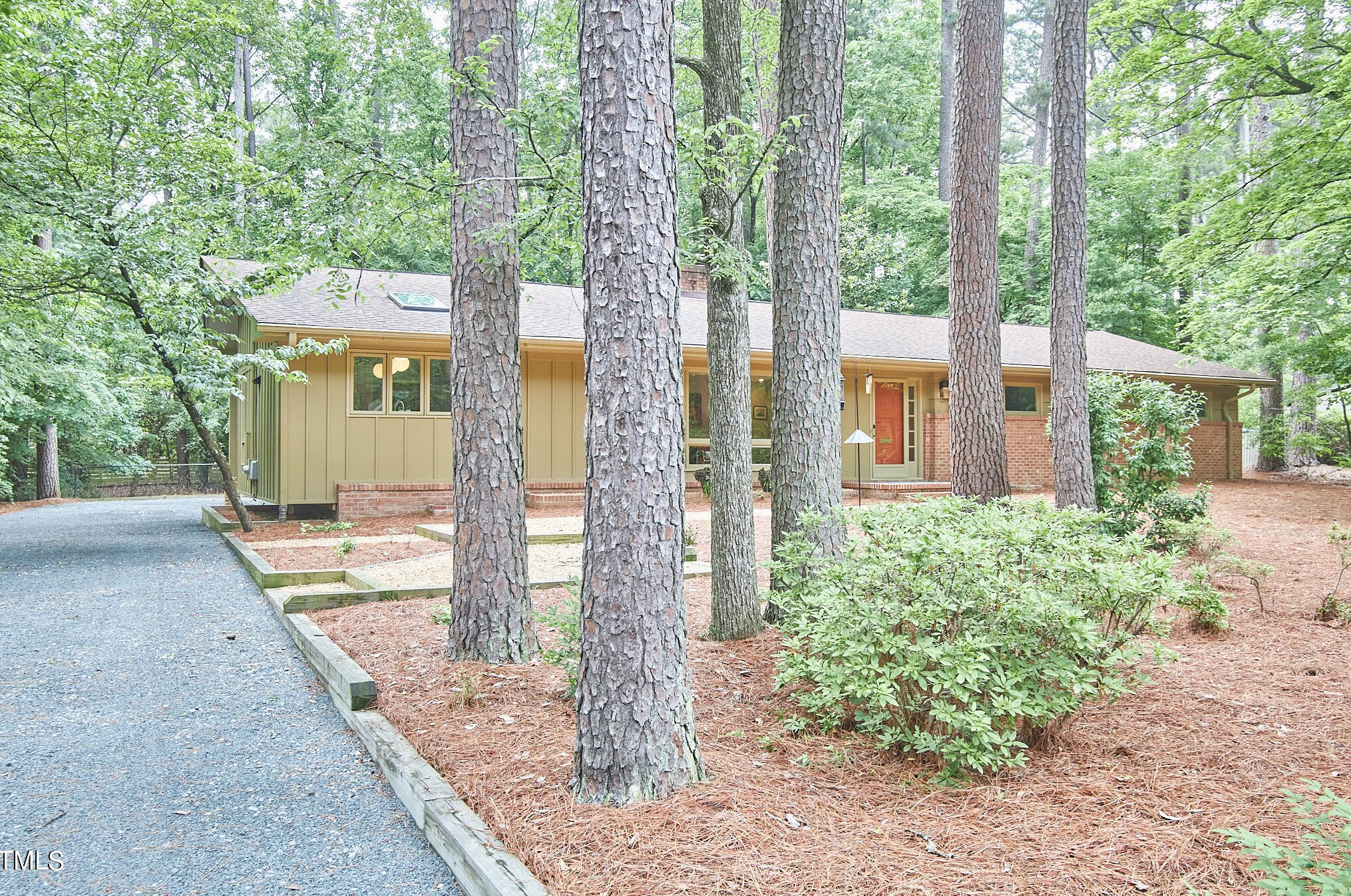 2728 Sevier St, Durham NC 27705-5744 exterior