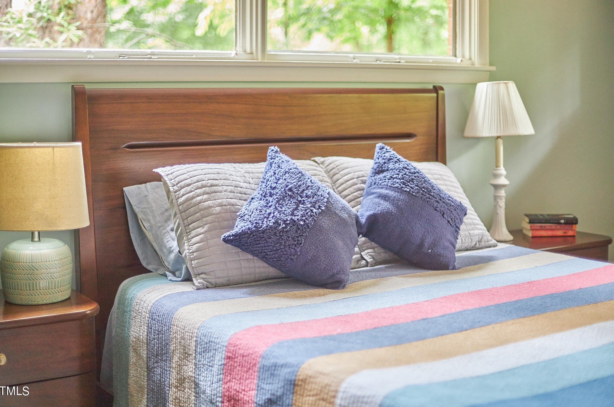 2728 Sevier St, Durham NC 27705-5744 exterior