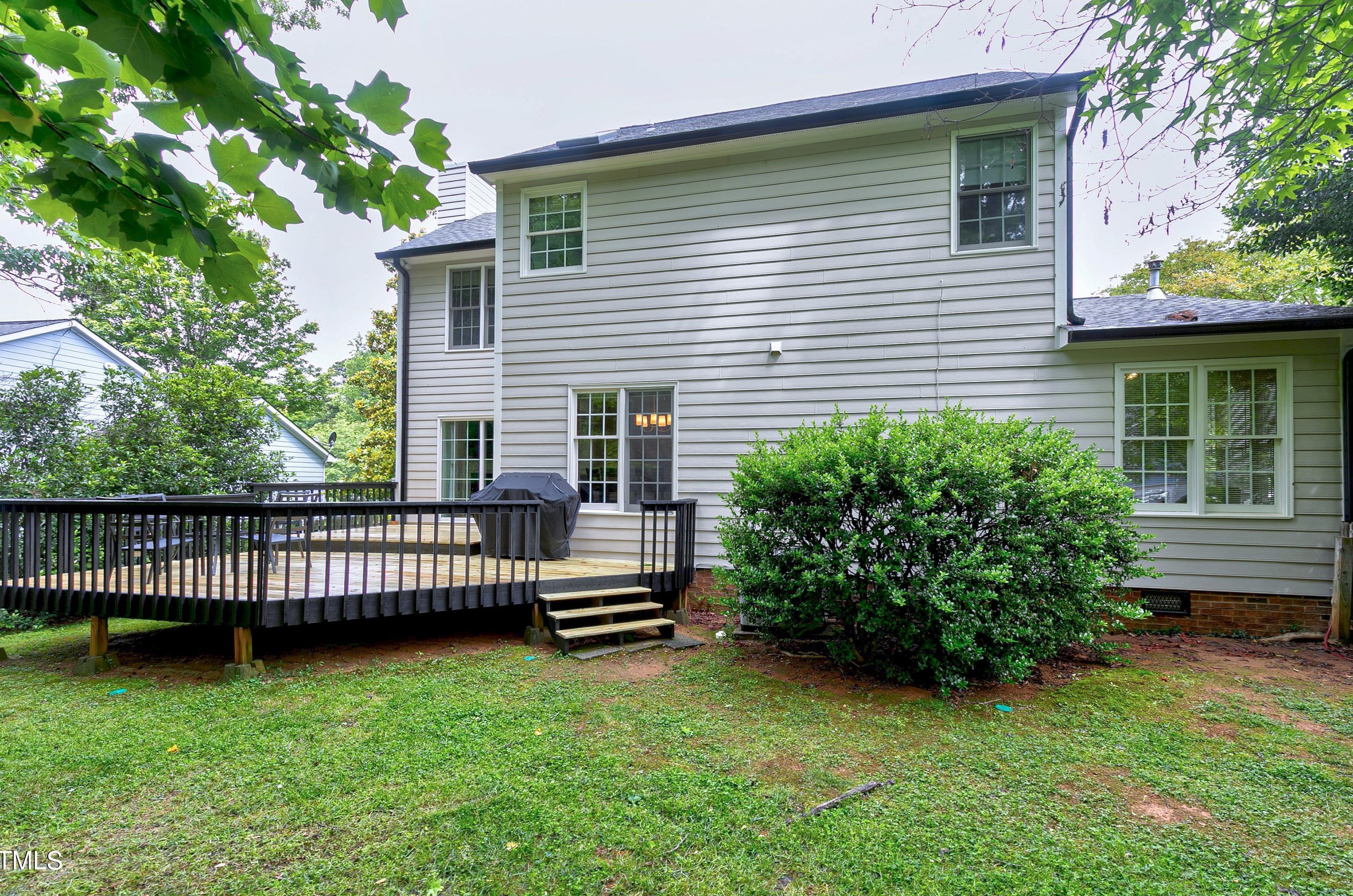 706 Bishopstone Dr, Durham NC 27705-2388 exterior