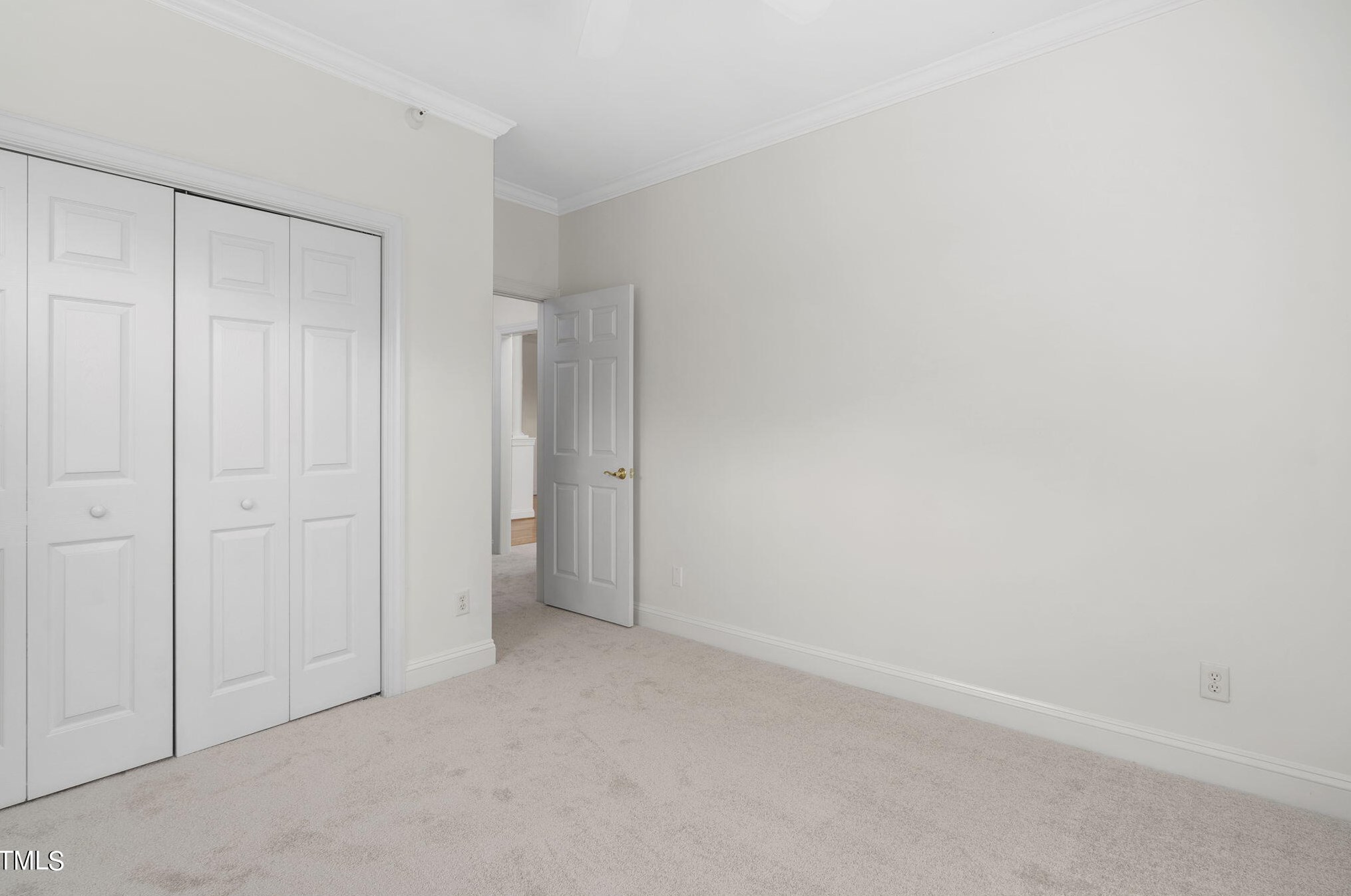 1031 Kelton Cottage Way, Cary NC  27560-7031 exterior