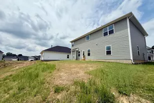 114 Southern Ests Dr, Sanford, NC 27330 - Photo 3