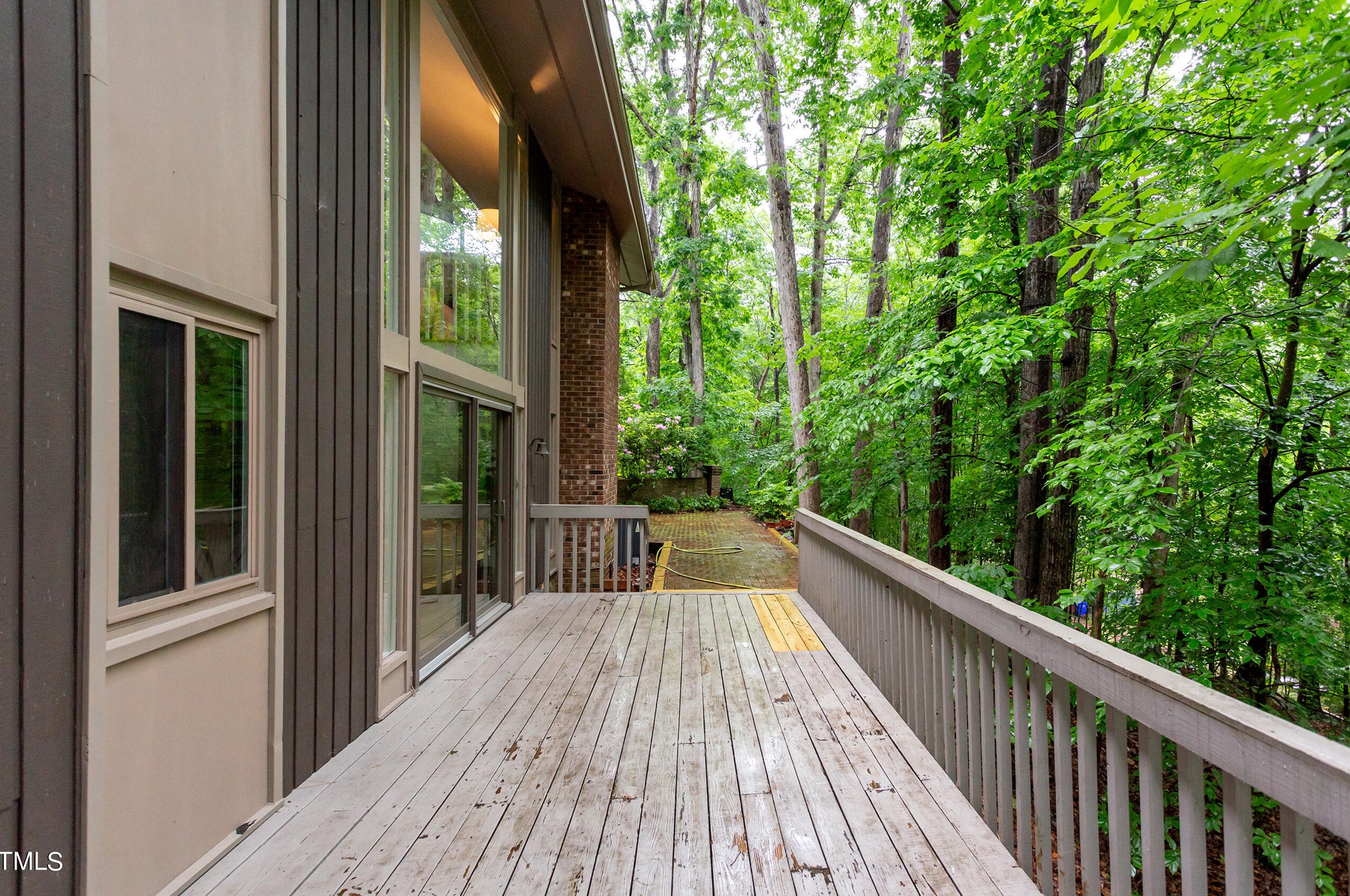 616 Beechtree Ct, Chapel Hill NC 27514-6702 exterior