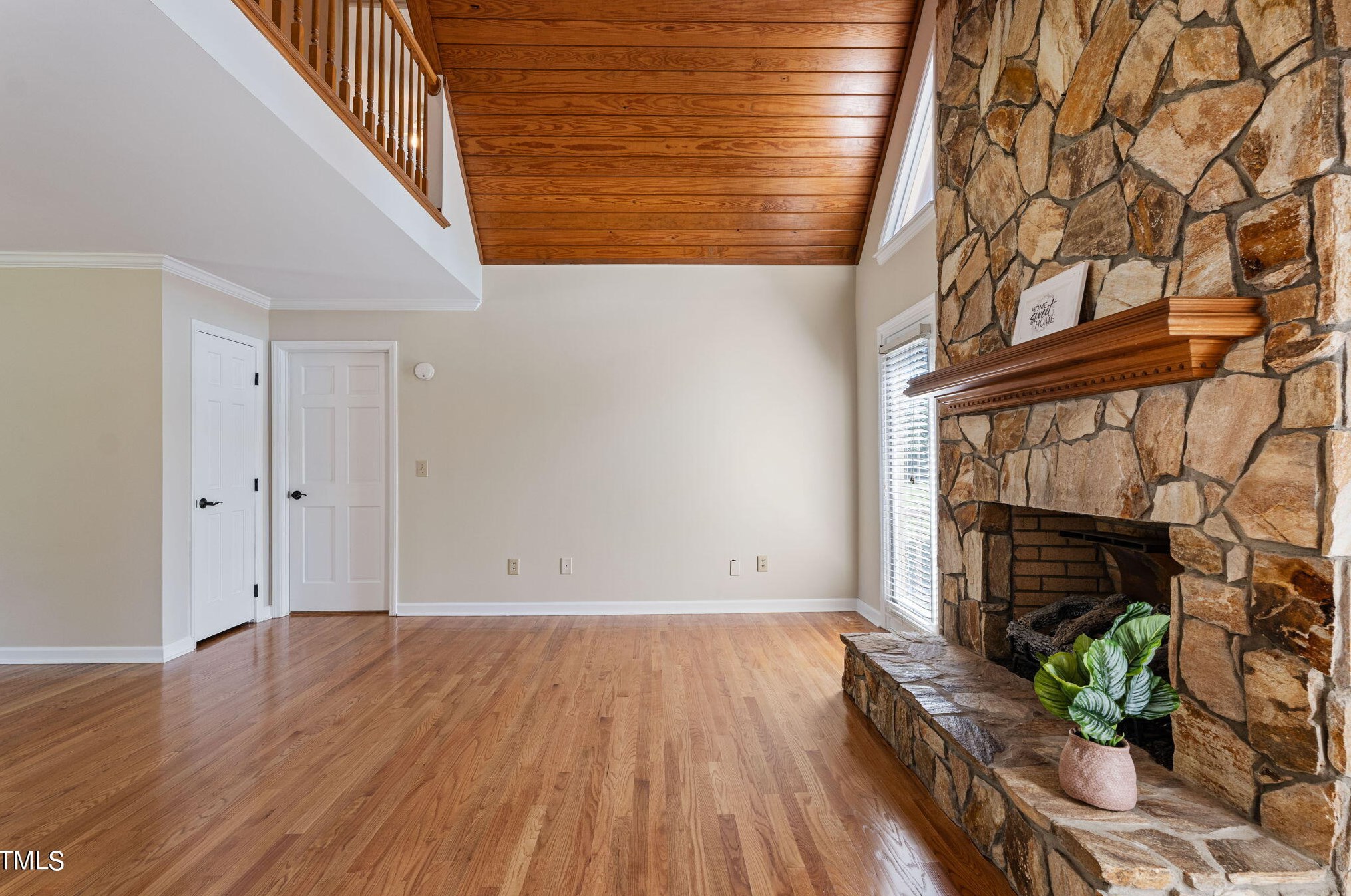 1019 Swift Creek Dr, Clayton NC 27520-9810 exterior