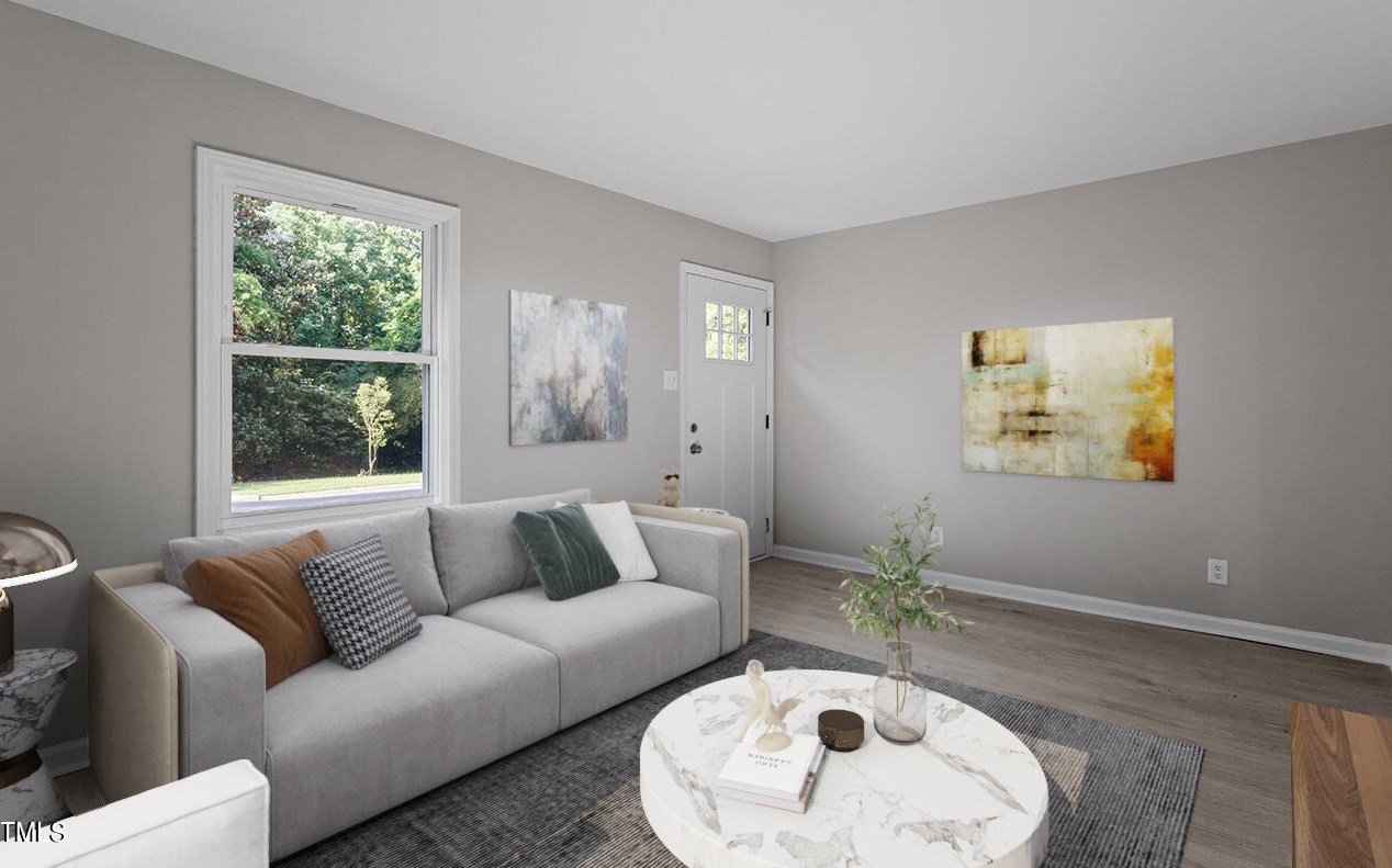 2606 Glenbrook Dr, Durham NC  27704-3318 exterior