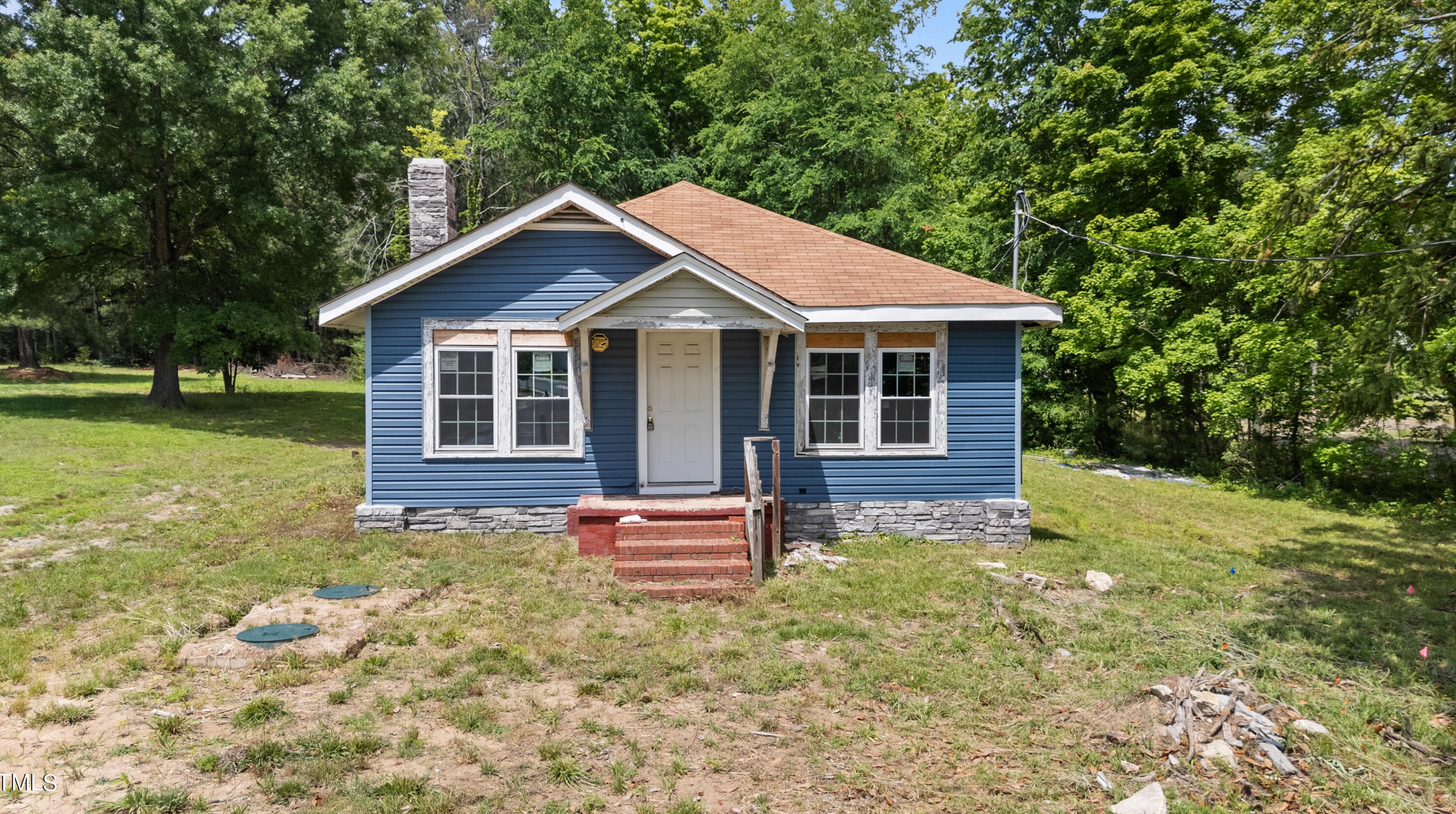 3855 Angier Ave, Durham NC  27703-5603 exterior