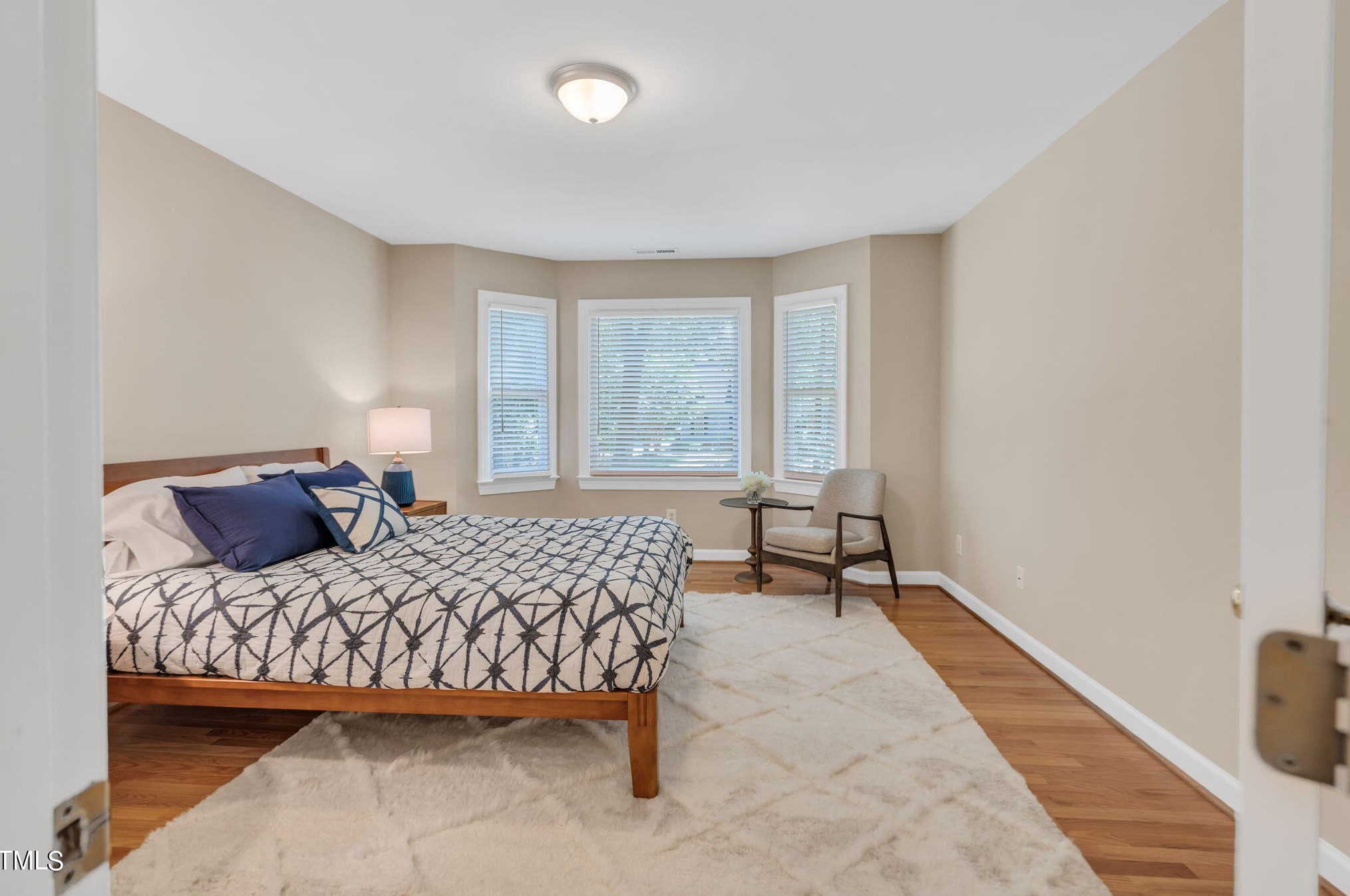 204 Stratford Dr, Chapel Hill NC exterior