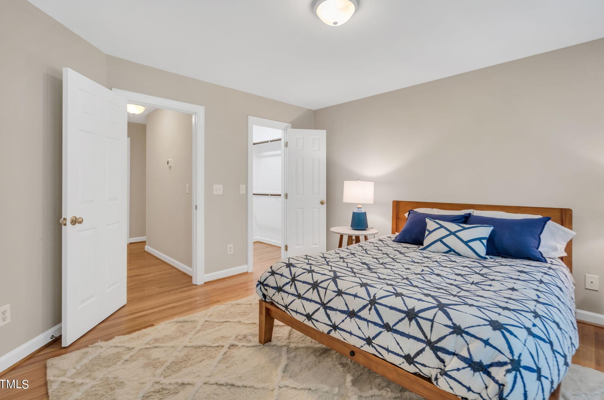 204 Stratford Dr, Chapel Hill NC exterior