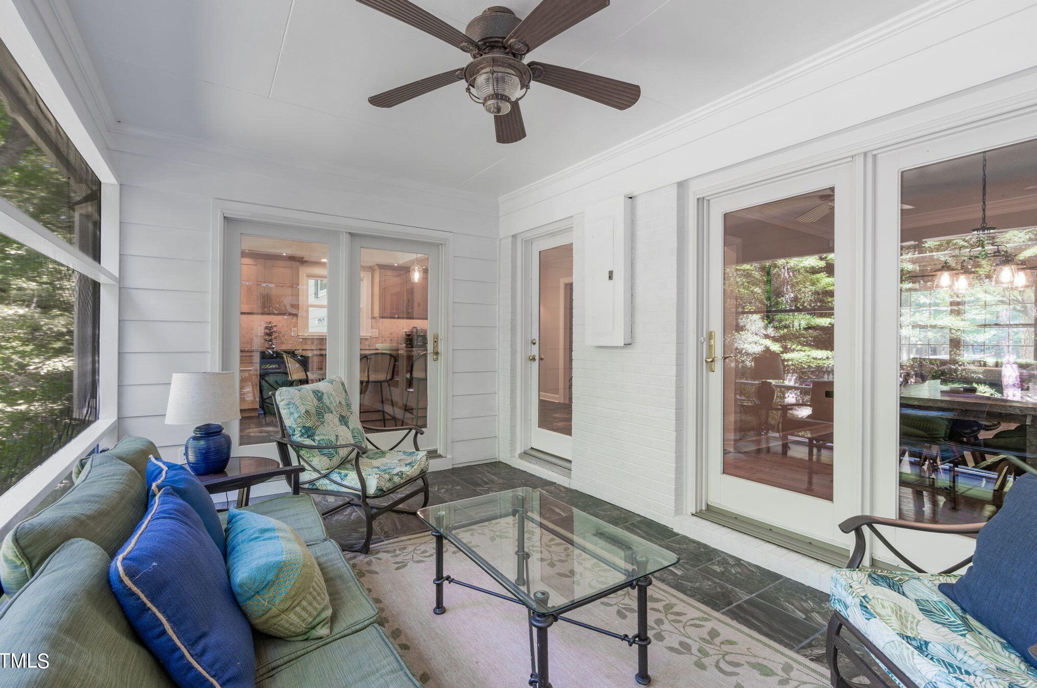 64 Kimberly Dr, Durham NC  27707-5418 exterior