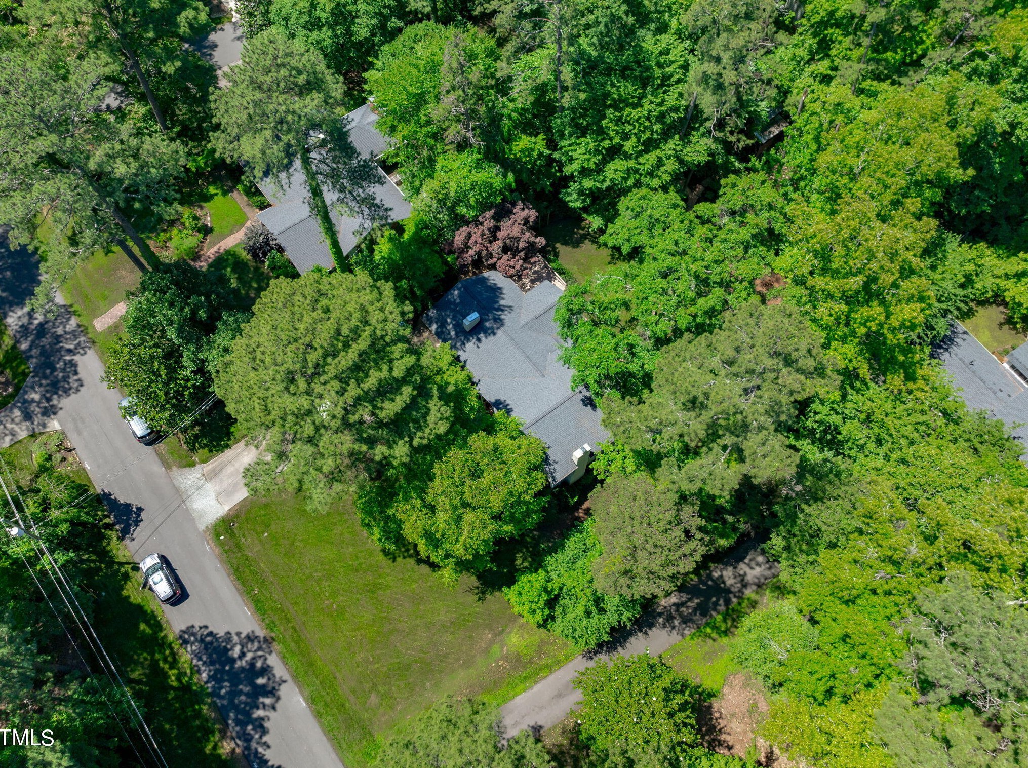 64 Kimberly Dr, Durham NC  27707-5418 exterior