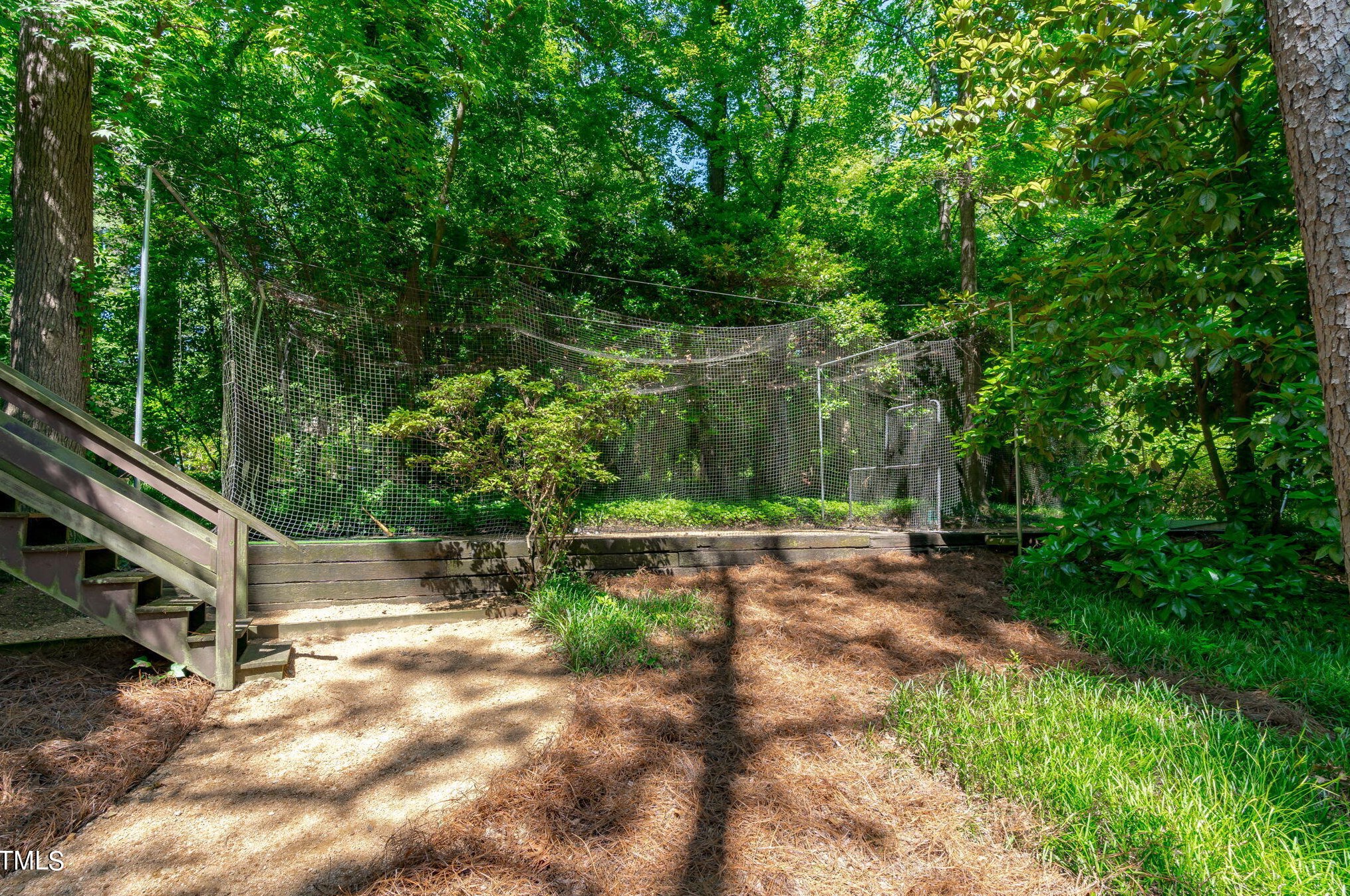 64 Kimberly Dr, Durham NC  27707-5418 exterior