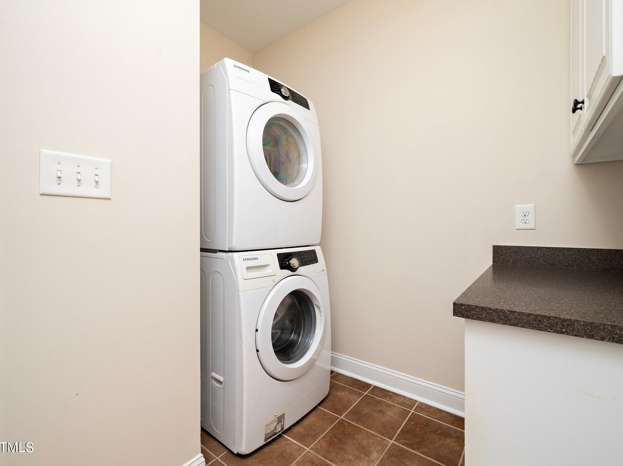 6734 Hemlock Ct, Sims NC 27880-9276 exterior