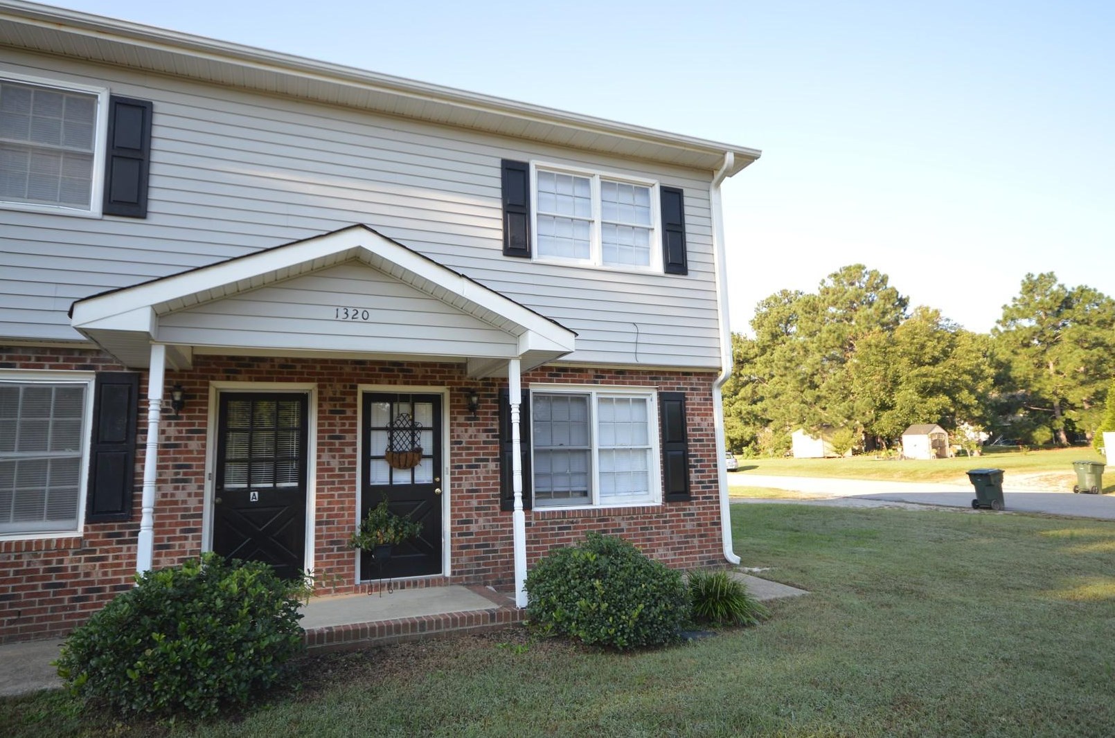1320-B Athens Dr, Raleigh NC  27606-2425 exterior