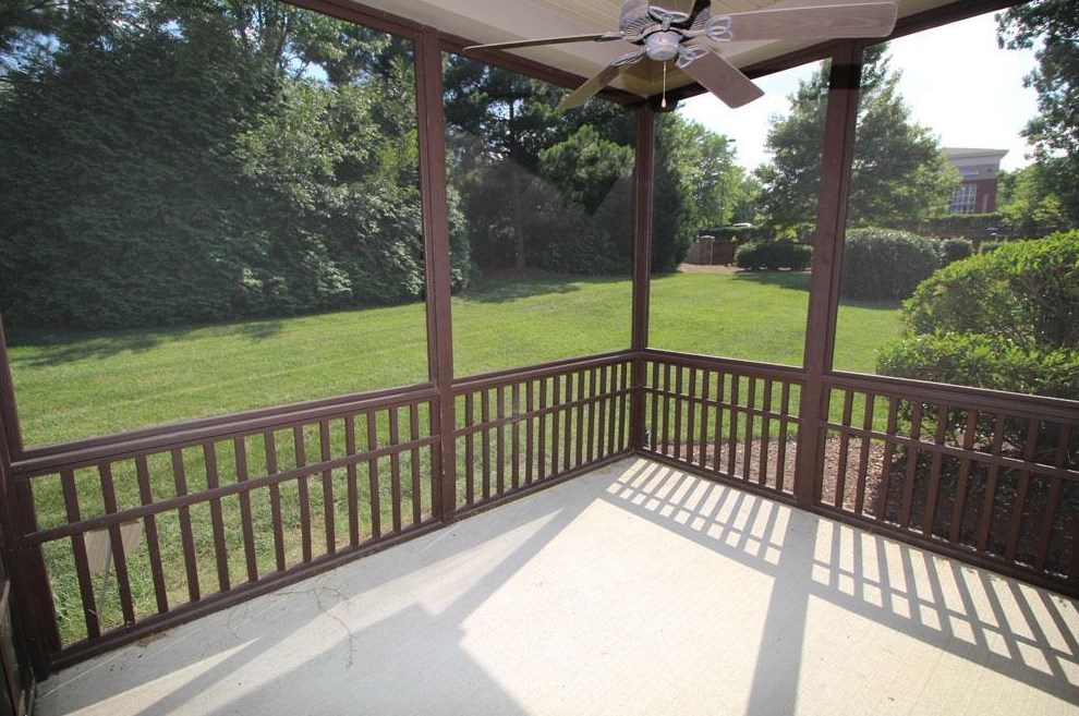 138 Sunstone Dr, Cary NC  27519-7029 exterior