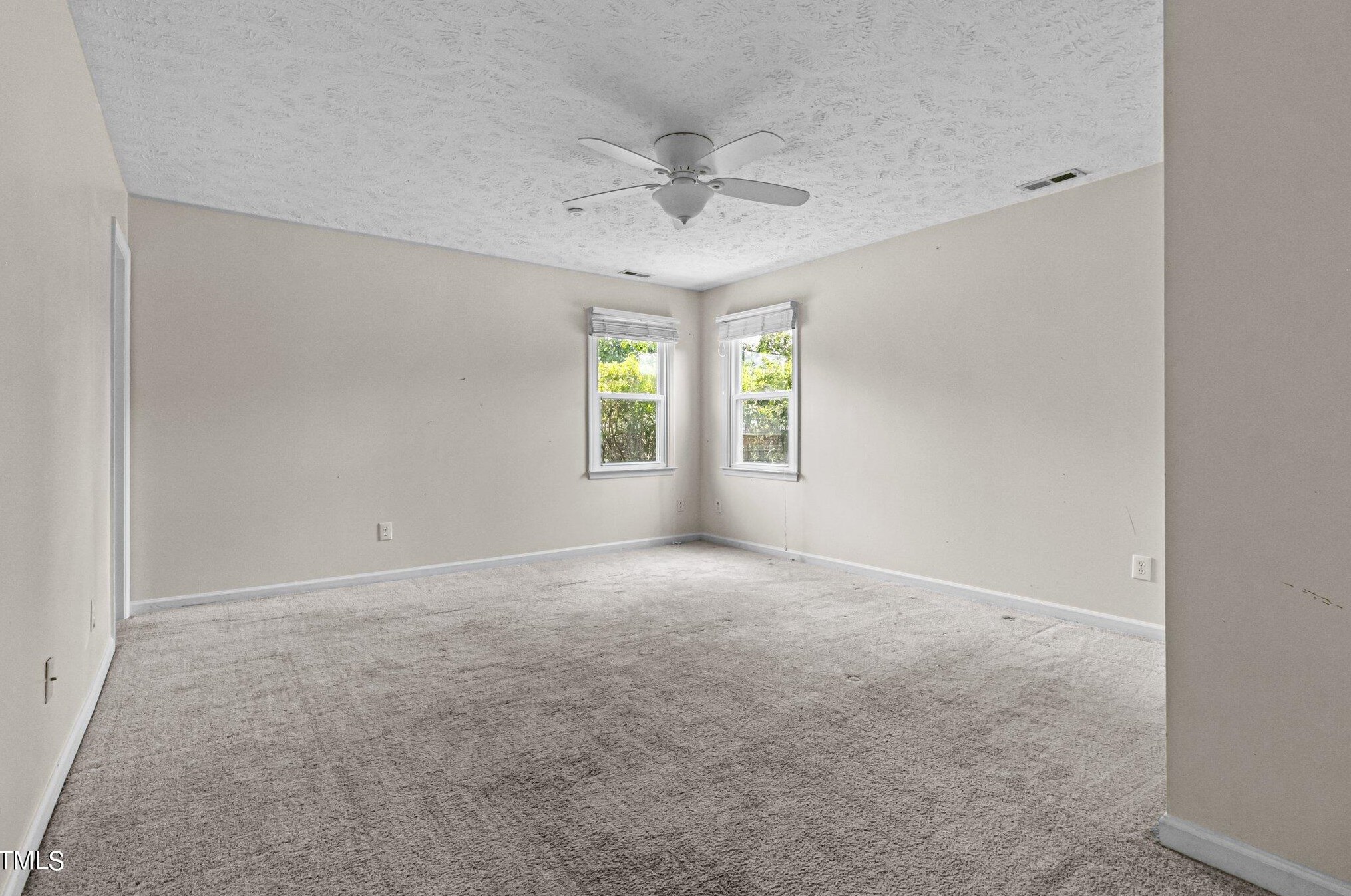 118 Finch Rd, Fayetteville NC  28306-8243 exterior