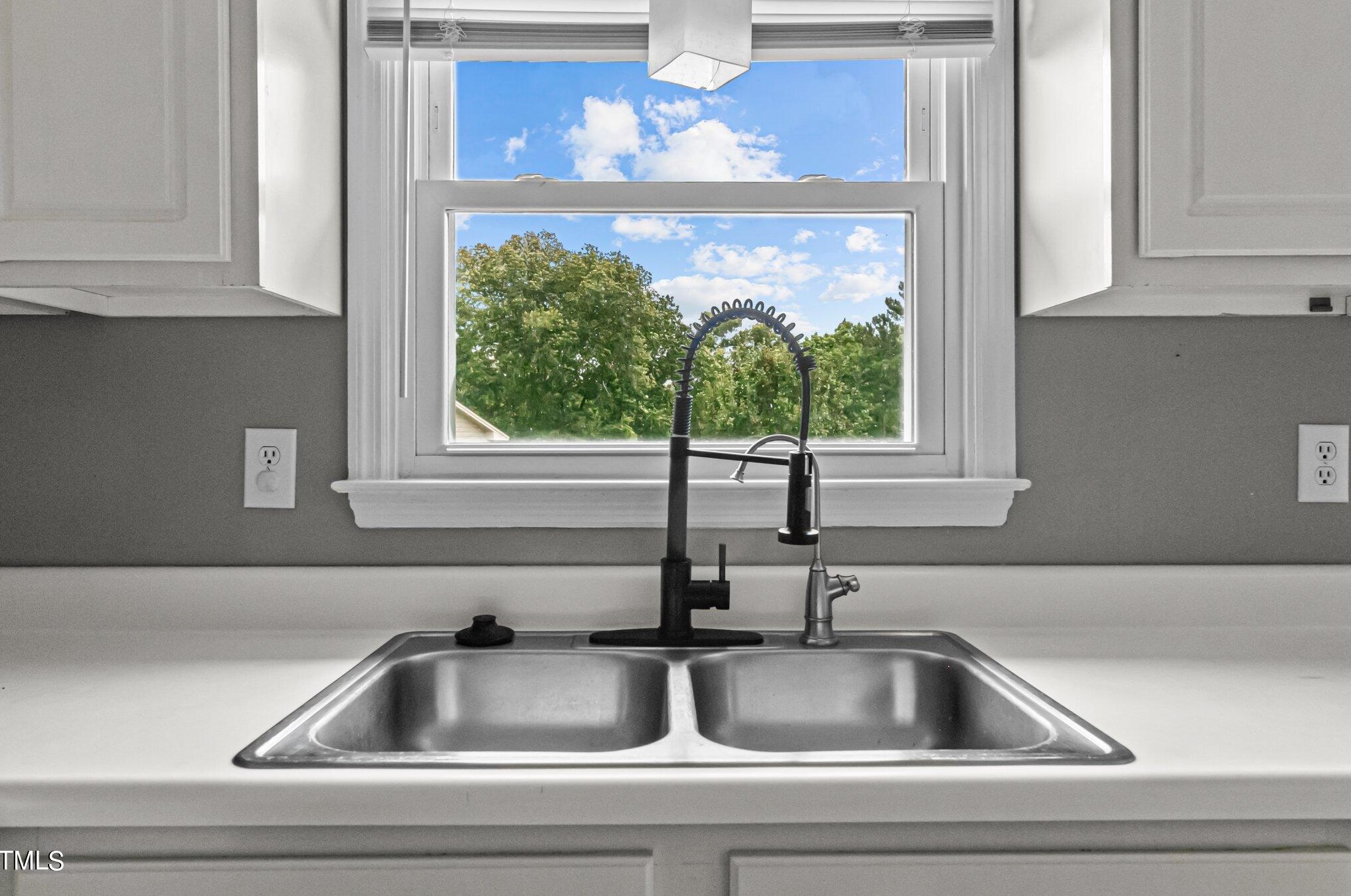 118 Finch Rd, Fayetteville NC  28306-8243 exterior