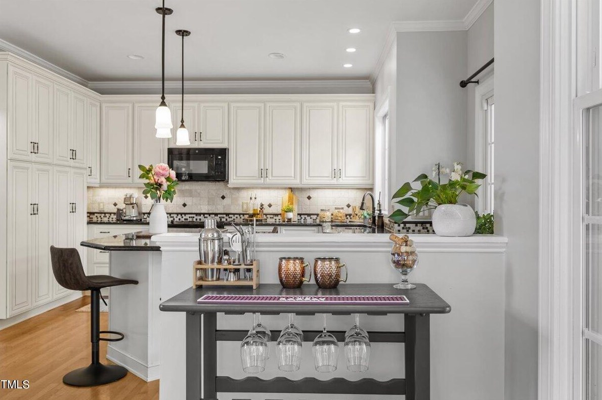 1619 Ashley Downs Dr, Apex NC 27502-6797 exterior