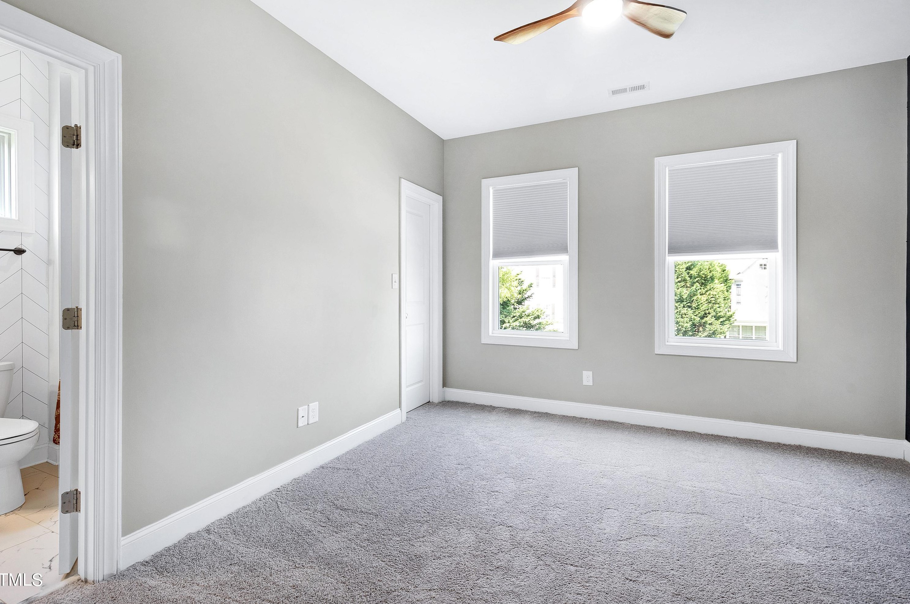 101 Windy Creek Ln, Apex NC 27502-5283 exterior