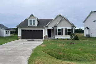 32 Scotties Rdg Dr, Princeton, NC 27569 - Photo 1