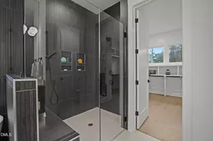 861 Wimbleton Dr, Raleigh, NC 27609 - Photo 29