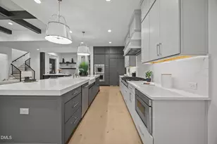 861 Wimbleton Dr, Raleigh, NC 27609 - Photo 9