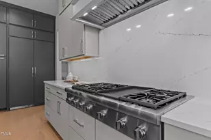 861 Wimbleton Dr, Raleigh, NC 27609 - Photo 11