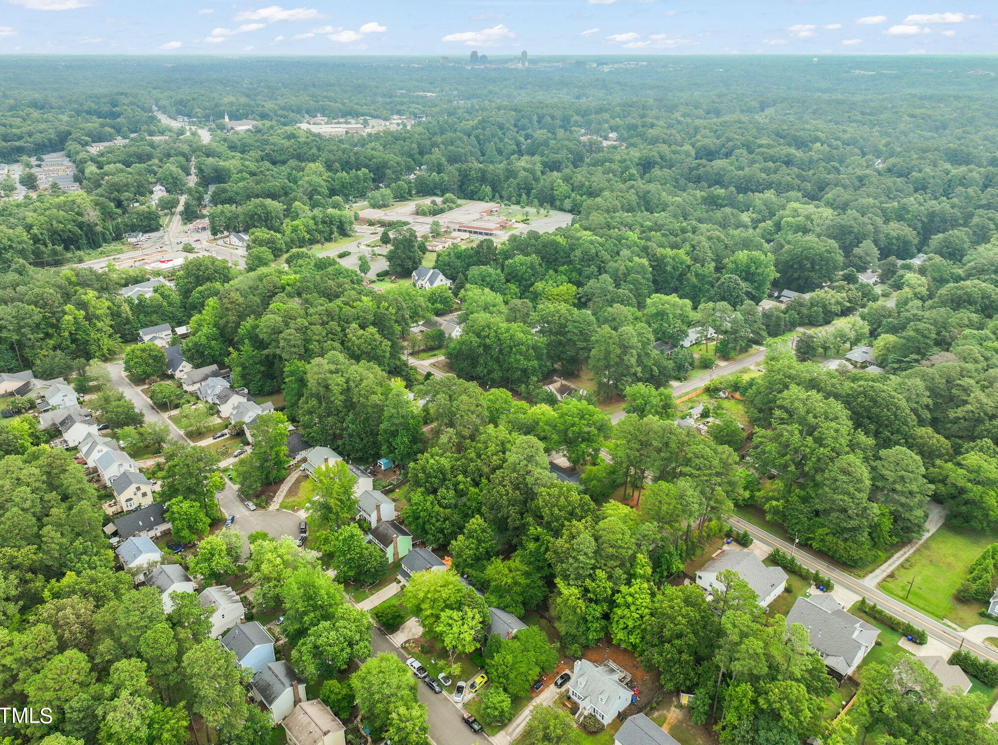 3211 Lassiter St, Durham NC  27707-3879 exterior
