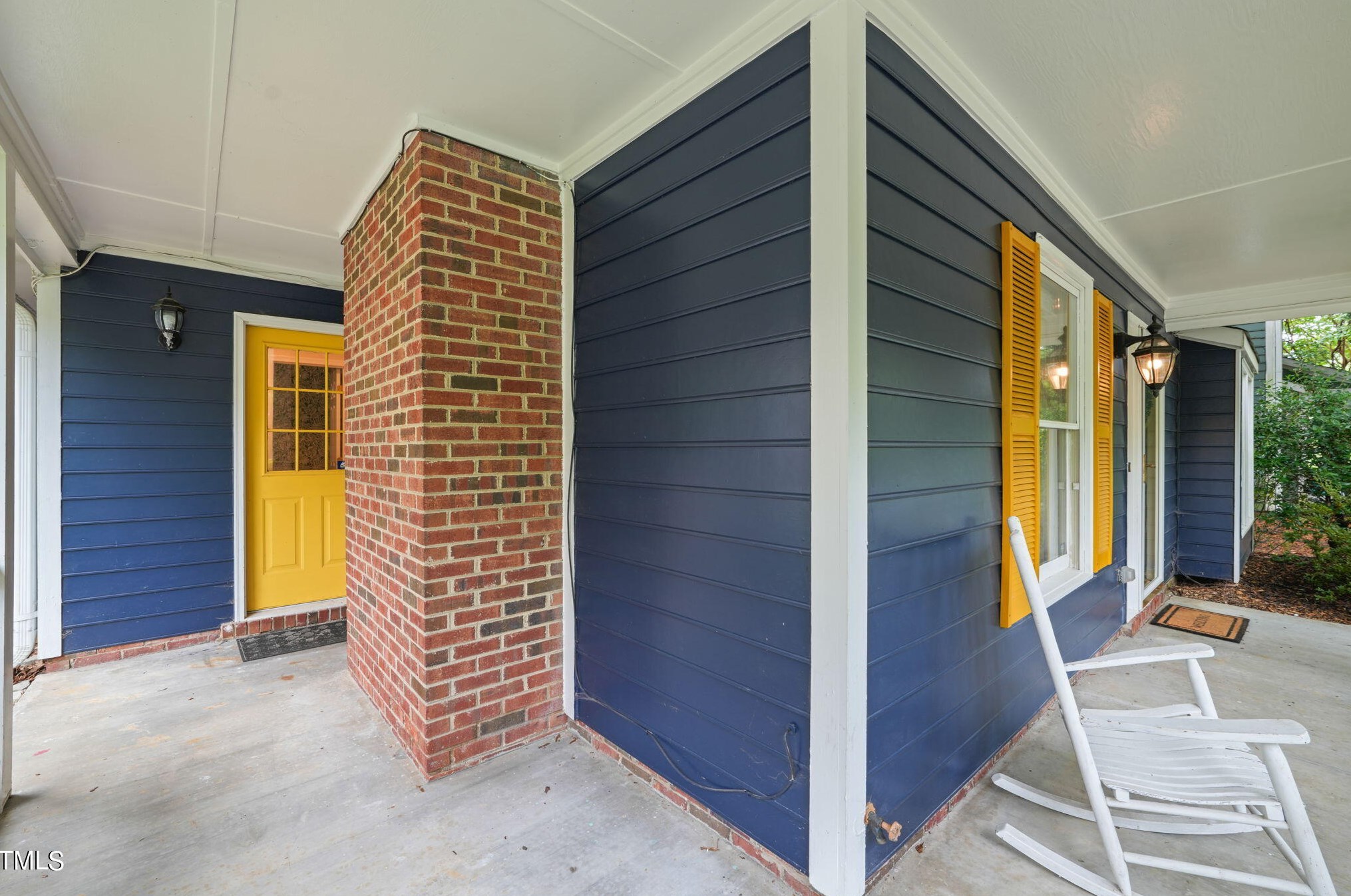 3211 Lassiter St, Durham NC  27707-3879 exterior