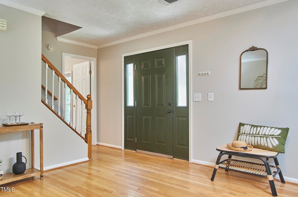 105 Woodridge Dr, Durham NC  27707-2839 exterior