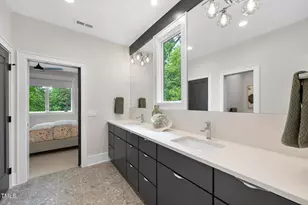 4123 Rockingham Dr, Raleigh, NC 27609 - Photo 27