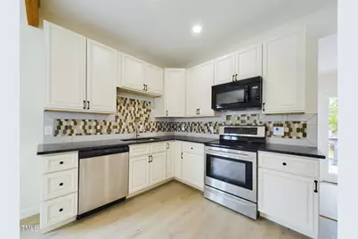 421 E 15th Street #421-423, Winston-Salem, NC 27105 - Photo 29