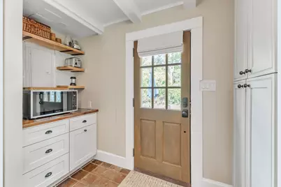 225 E Corbin Street, Hillsborough, NC 27278 - Photo 15