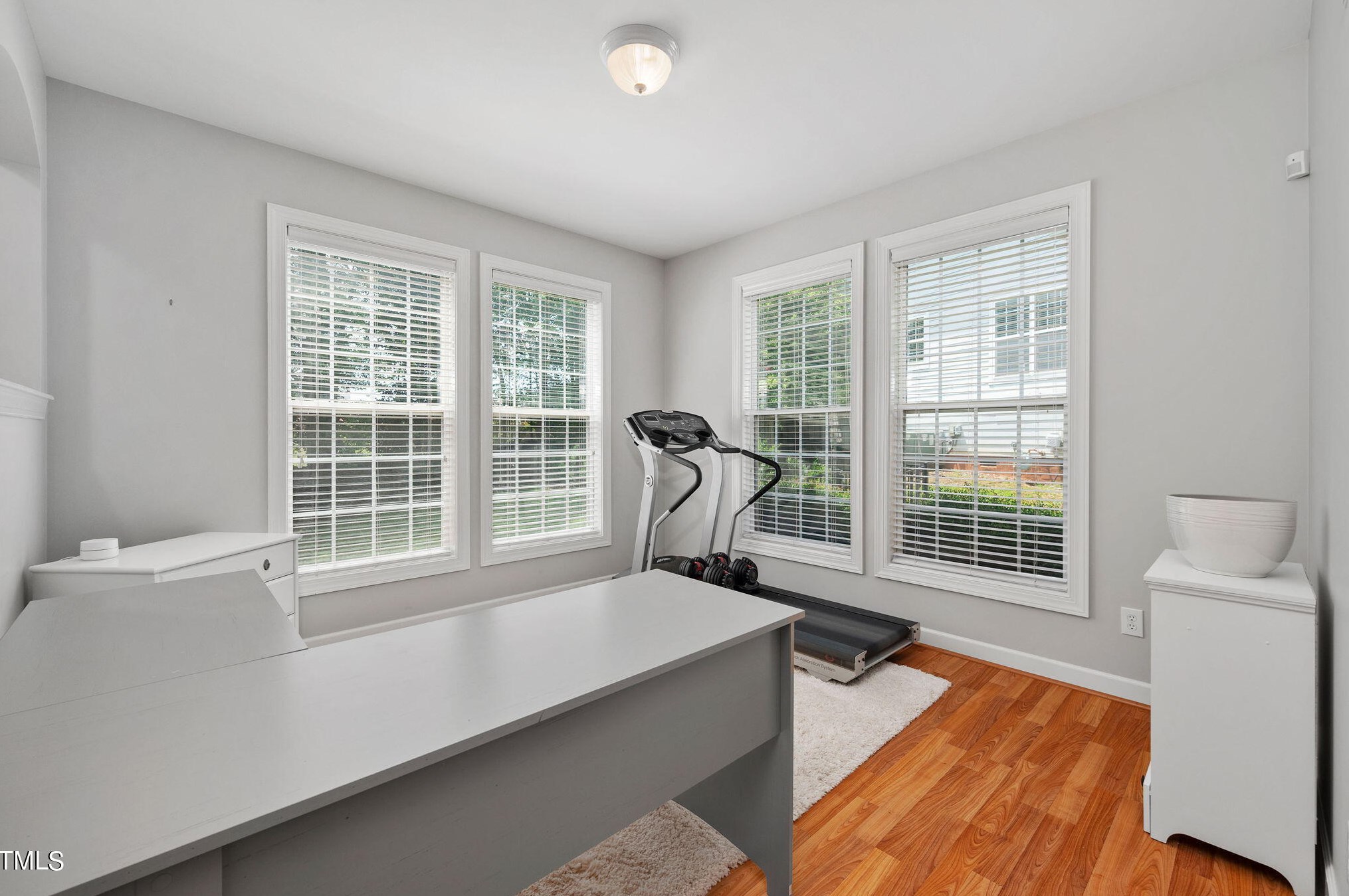 1728 Wysong Ct, Raleigh NC  27612-6443 exterior