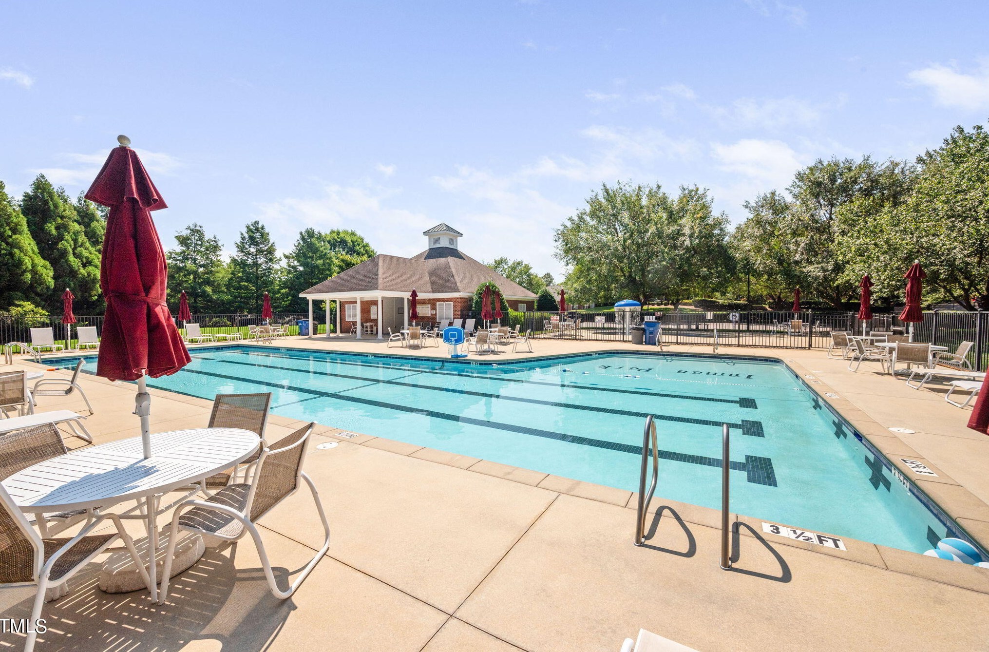 1728 Wysong Ct, Raleigh NC  27612-6443 exterior