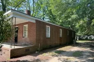 1222 Hargrove St, Rocky Mount, NC 27801 - Photo 3