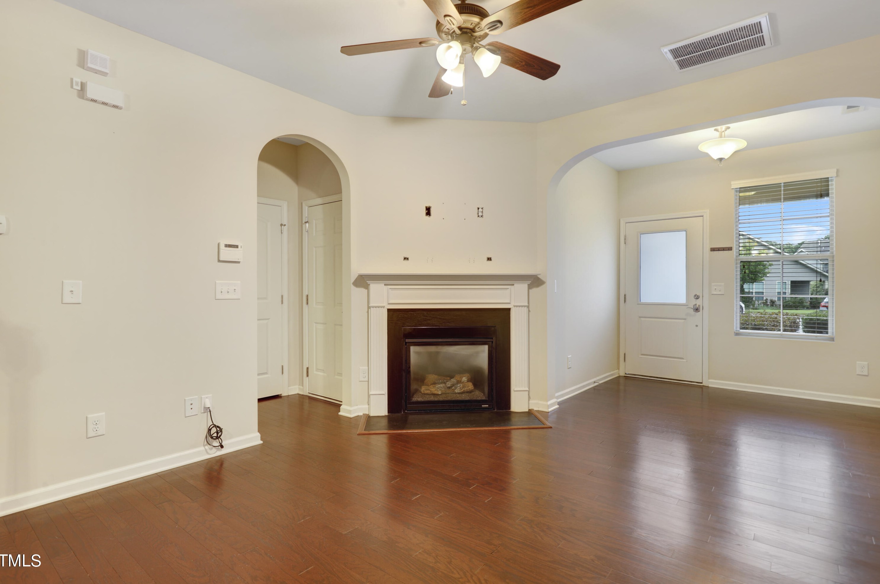 14 Intuition Cir, Durham NC 27705-2881 exterior