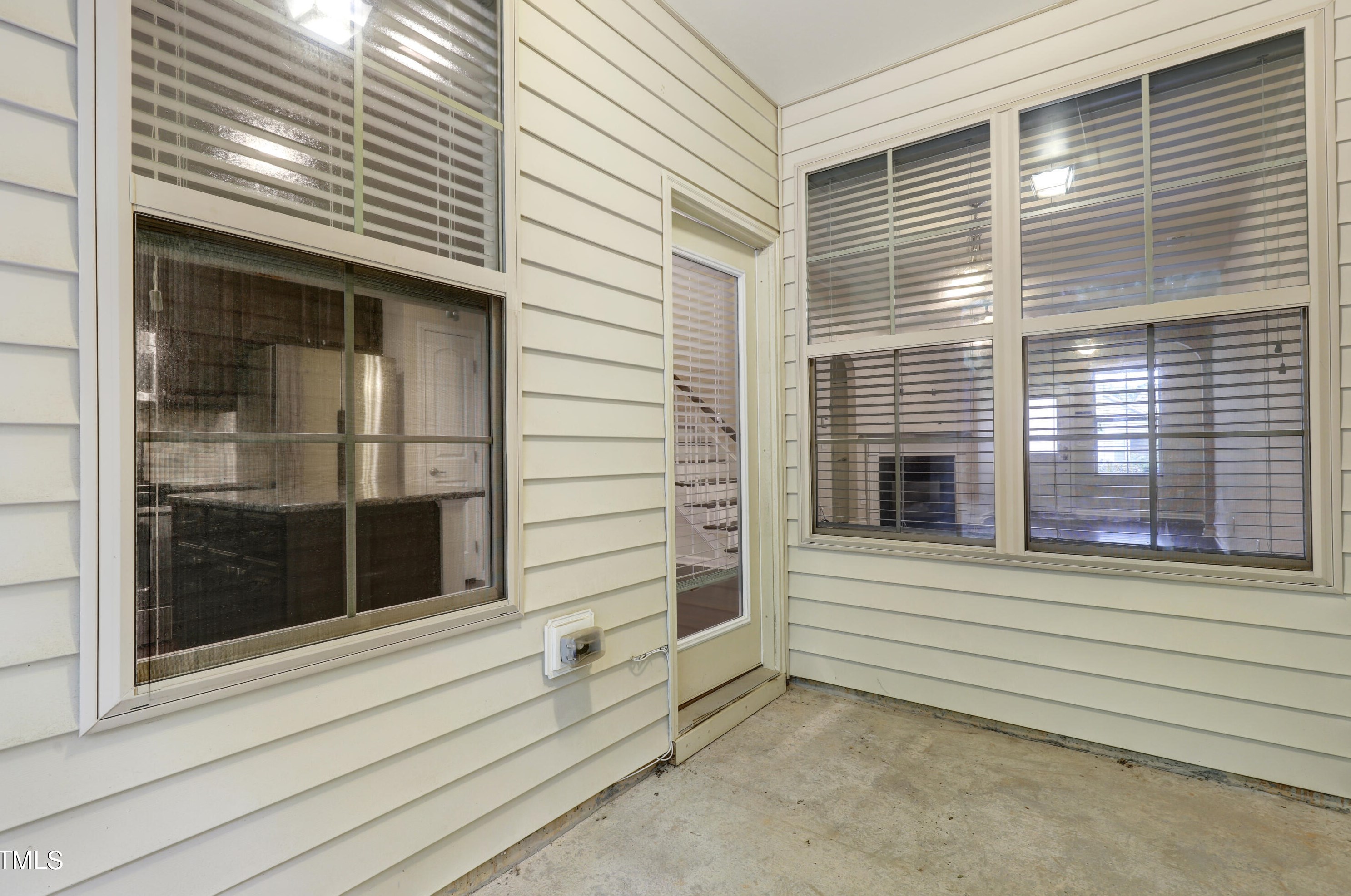 14 Intuition Cir, Durham NC 27705-2881 exterior