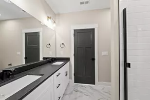 2560 Lassiter Rd, Four Oaks, NC 27524 - Photo 45