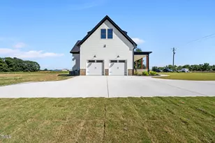 2560 Lassiter Rd, Four Oaks, NC 27524 - Photo 5