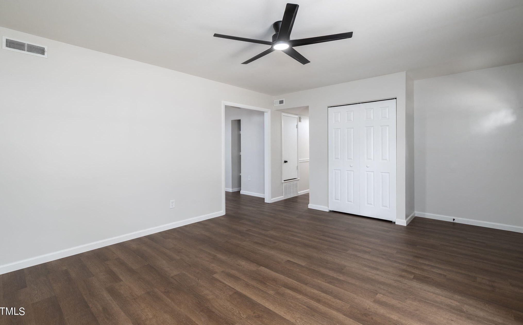 1310 Cedrow Dr, High Point NC  27260-3702 exterior