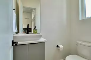 629 N Queen St, Durham, NC 27701 - Photo 13