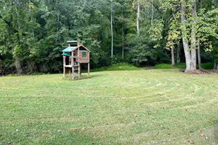 1229 Tulip St, Clayton, NC 27520 - Photo 11