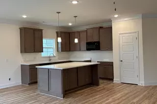 1917 Darrell Dr, Graham, NC 27253 - Photo 5