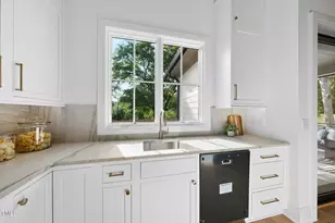 712 Daniels St, Raleigh, NC 27605 - Photo 9