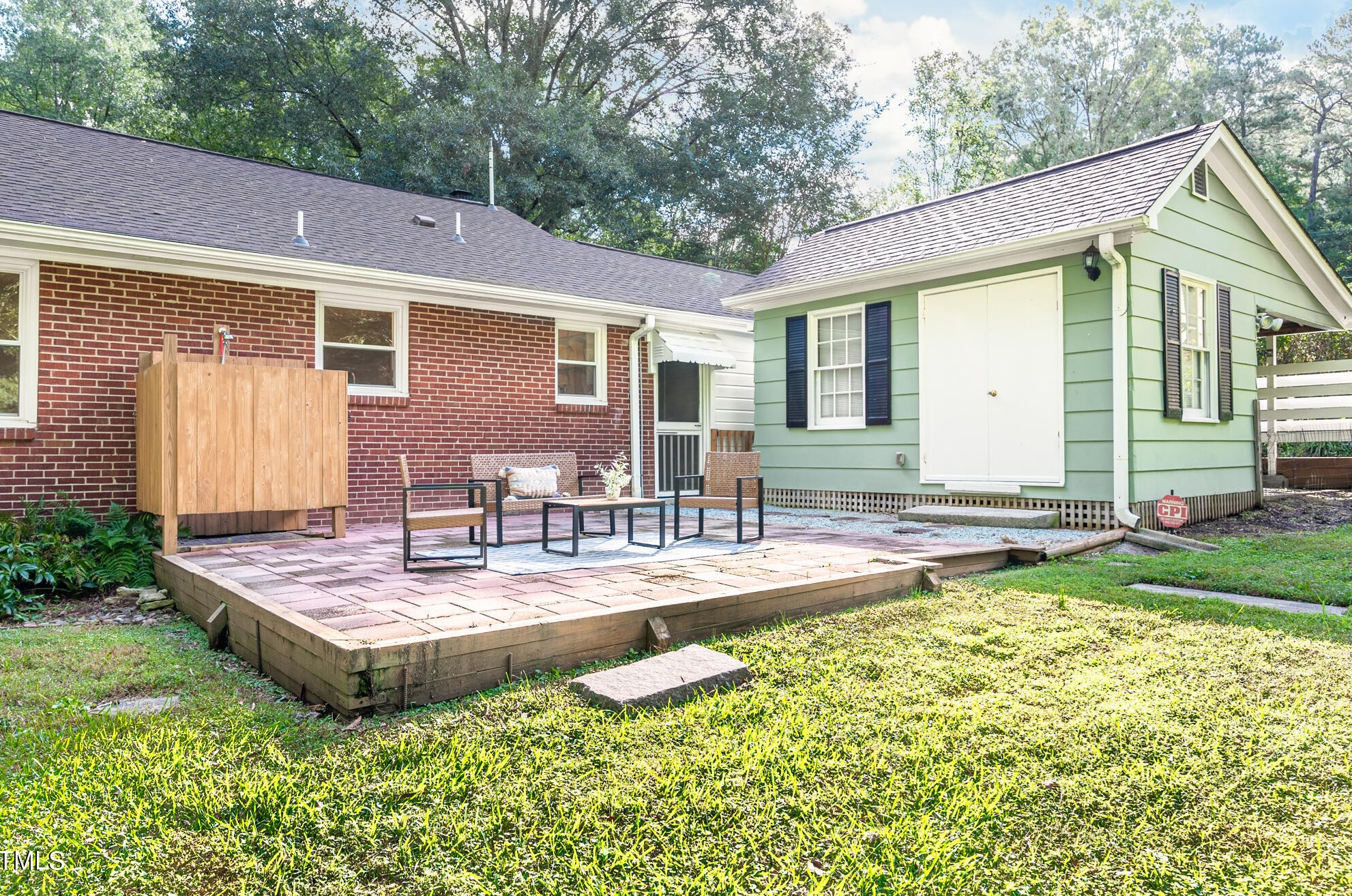 1605 Albany St, Durham NC 27705-3131 exterior