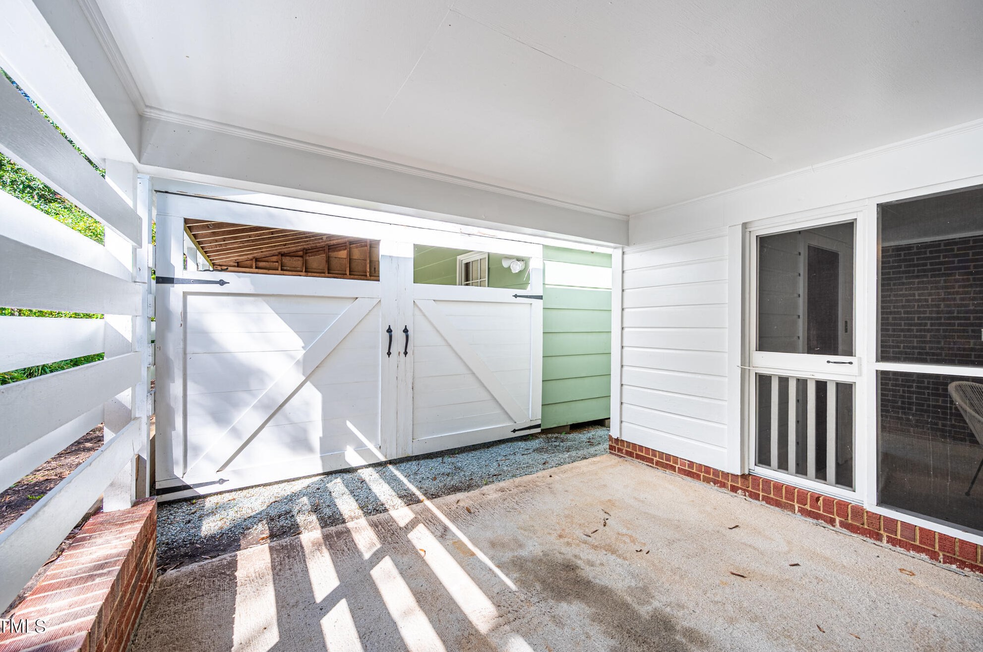 1605 Albany St, Durham NC 27705-3131 exterior