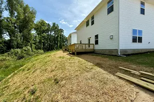 335 Bishop Ln, Sanford, NC 27330 - Photo 3