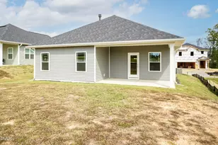 214 Drayton Hall Ln, Sanford, NC 27330 - Photo 3