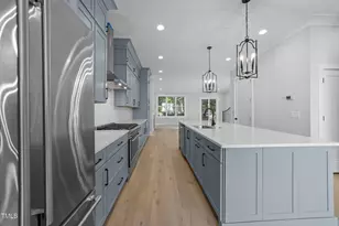 811 Maple Berry Ln, Raleigh, NC 27607 - Photo 19