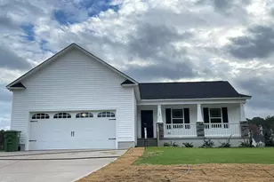 130 Tulipfield Wy, Benson, NC 27504 - Photo 1